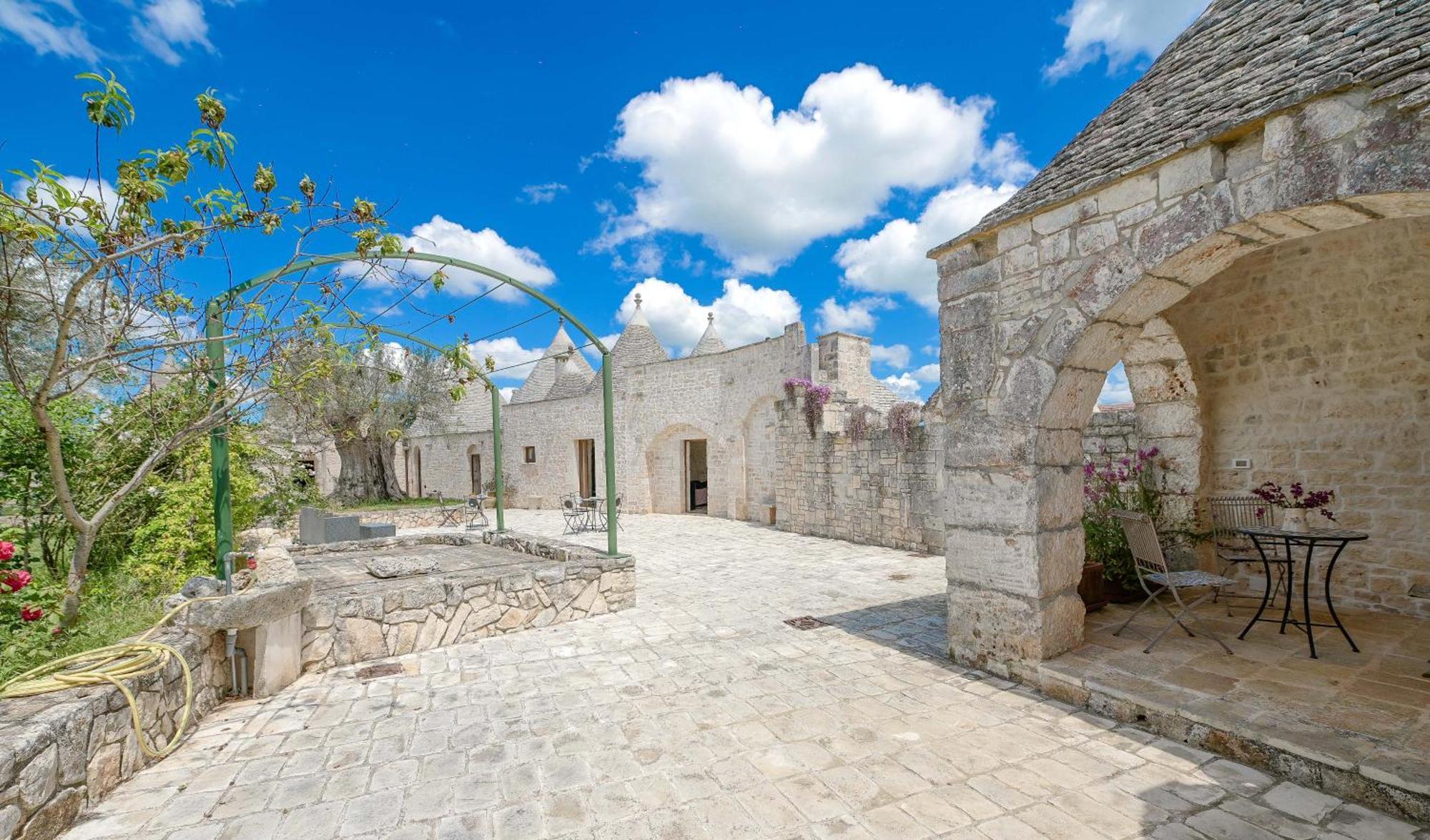 Resort Masseria Cecato Noci Exteriör bild